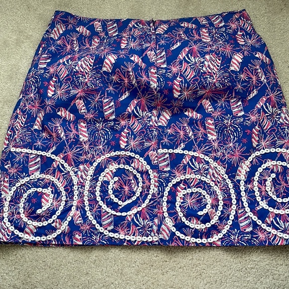 ✨Rare✨Lilly Pulitzer Fire Cracker Skirt! - Picture 3 of 4